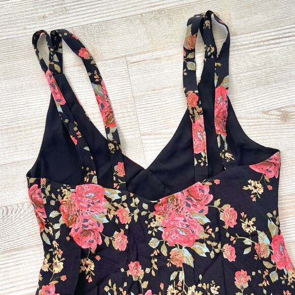 WAYF Floral Mini Skater Dress |‎ Black Size Small - Picture 7 of 9